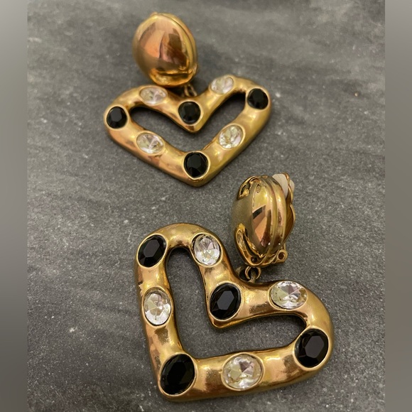 Vintage Givenchy Gold Black Onyx Crystal Heart Clip On Statement Earrings - Picture 11 of 17
